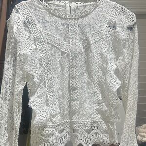 Women’s White Lace Long-Sleeve Top